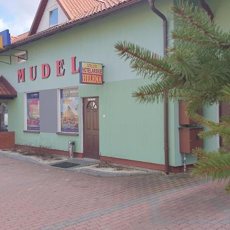 Uslugi Hotelarskie Helena Siemiatycze Buitenkant foto